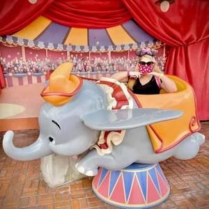 Meet your Posher, Angela